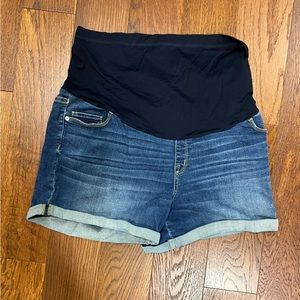 Liz Lange Maternity Shorts